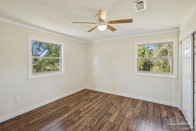 10841 Luker Way, Jay, FL 32565