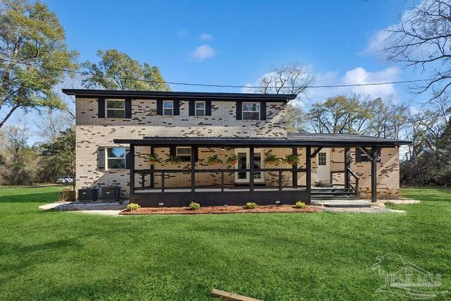 10841 Luker Way, Jay, FL 32565