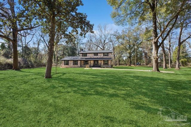 10841 Luker Way, Jay, FL 32565