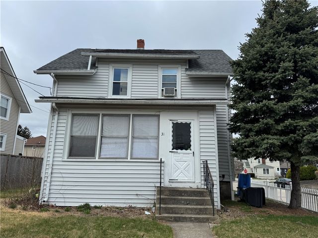 31 Denver Avenue, Cranston, RI 02905