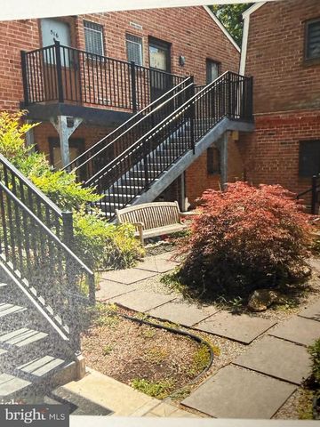 515 MEADOW WOODS, Lawrenceville, NJ 08648