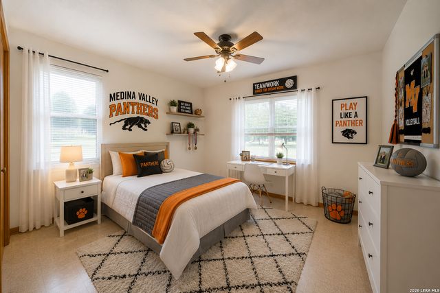 909 Houston, Castroville, TX 78009
