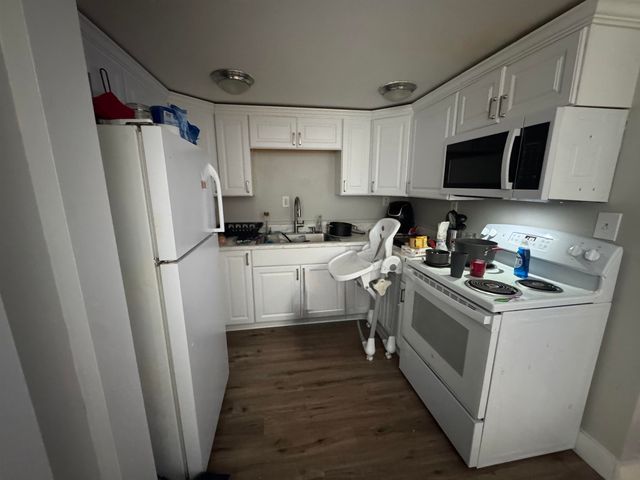 94 Main Street, Winchester, NH 03477