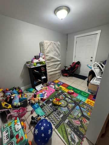 94 Main Street, Winchester, NH 03477