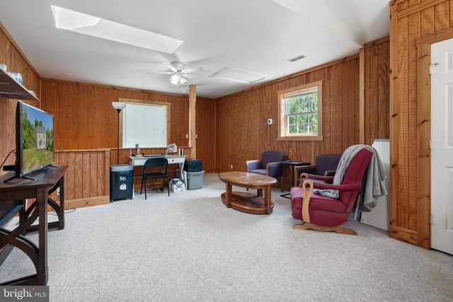 11947 LEE HWY, Sperryville, VA 22740