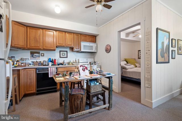 11947 LEE HWY, Sperryville, VA 22740