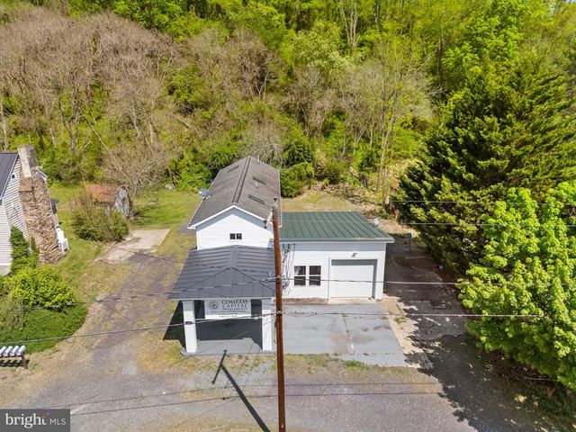 11947 LEE HWY, Sperryville, VA 22740