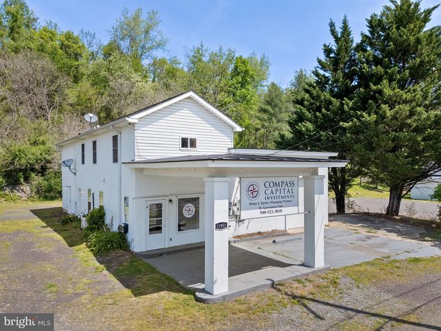 11947 LEE HWY, Sperryville, VA 22740