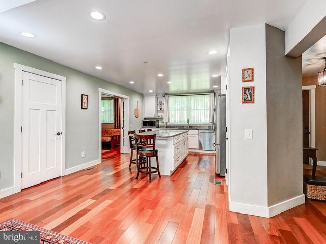 13 BURWOOD CT, Lutherville Timonium, MD 21093