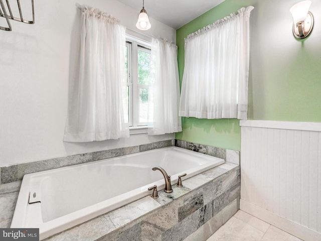 13 BURWOOD CT, Lutherville Timonium, MD 21093