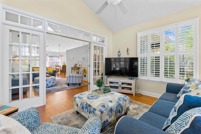 4854 Westwind Dr., Myrtle Beach, SC 29579