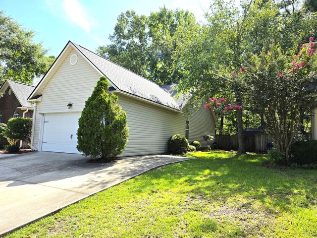 108 N Pembroke Drive, Goose Creek, SC 29445