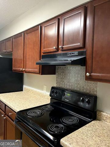 71 Place Fontaine, Lithonia, GA 30038