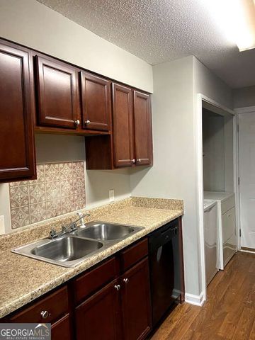 71 Place Fontaine, Lithonia, GA 30038