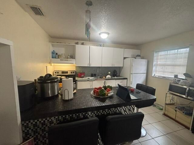 255 NW 27TH Court, Miami, FL 33125