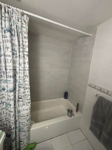 255 NW 27TH Court, Miami, FL 33125
