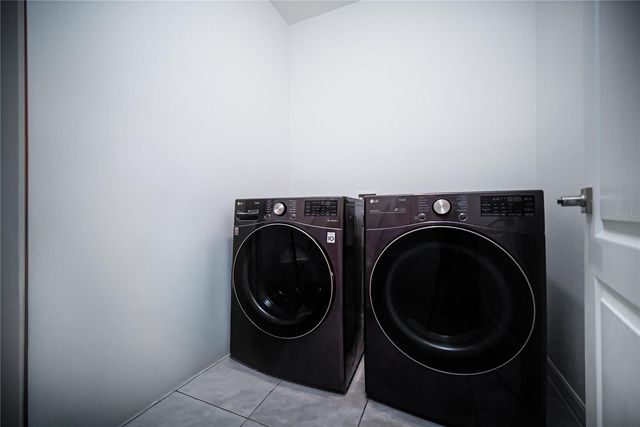 1731 SETTER AVENUE, St Cloud, FL 34771