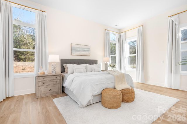 4326 Morning Mist Drive, Sherrills Ford, NC 28673