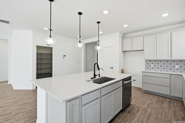 12413 DAINGERFIELD, San Antonio, TX 78253