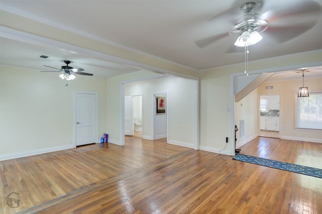 3421 N Market Street, Shreveport, LA 71107