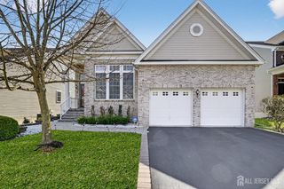 6 Inverness Drive, South Brunswick, NJ 08824