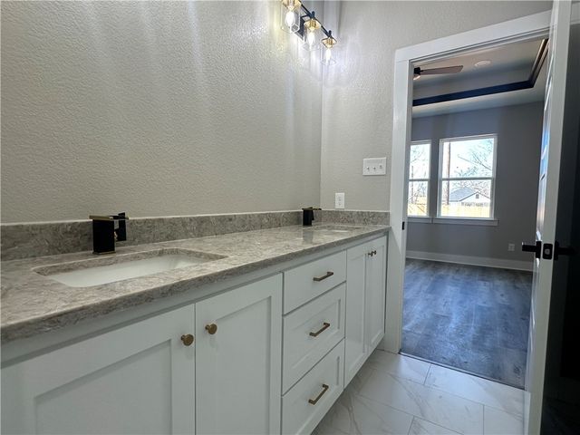 1514 Dansby Street, Bryan, TX 77803