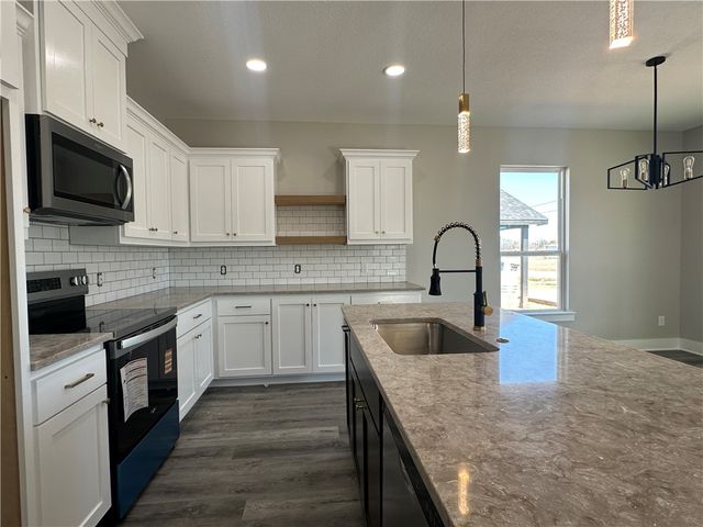 1514 Dansby Street, Bryan, TX 77803