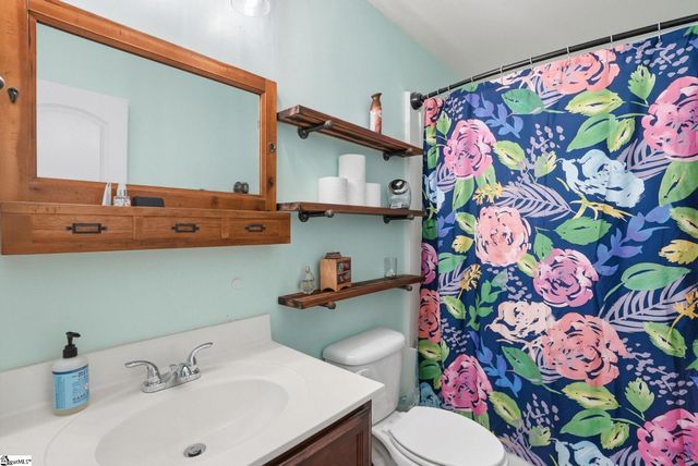 435 Promised Land Drive, Spartanburg, SC 29306