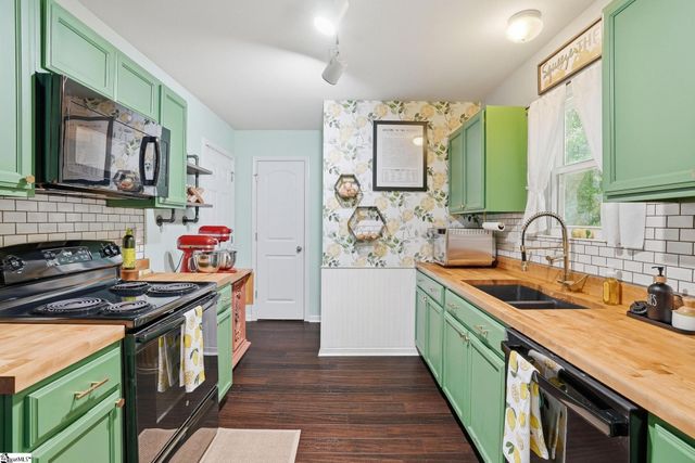 435 Promised Land Drive, Spartanburg, SC 29306