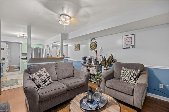 3 Travis CIR, Hampton, VA 23669