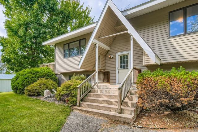 132 Hill Avenue, Star Prairie, WI 54026