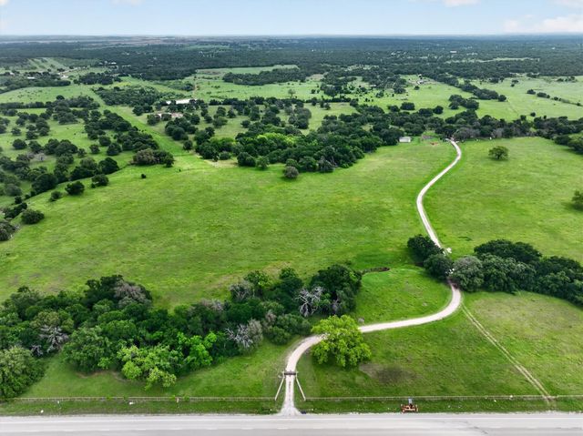 14145 S Highway 281, Santo, TX 76472