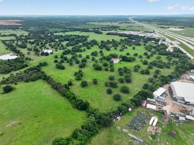 14145 S Highway 281, Santo, TX 76472