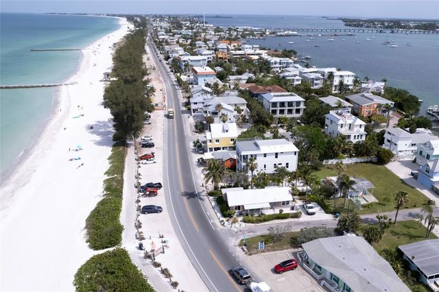 106 S 11TH, Bradenton Beach, FL 34217