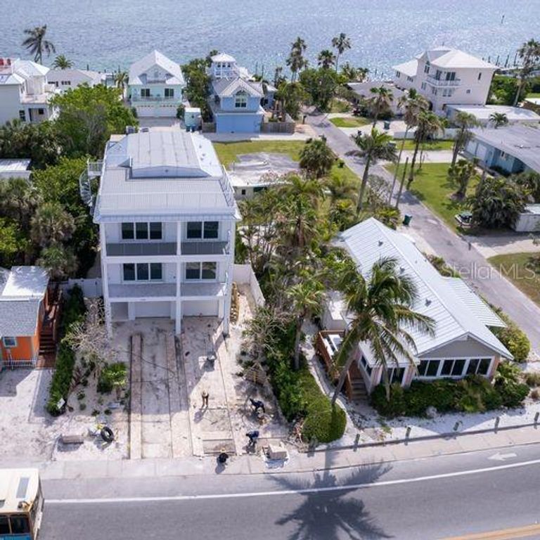 106 S 11TH, Bradenton Beach, FL 34217