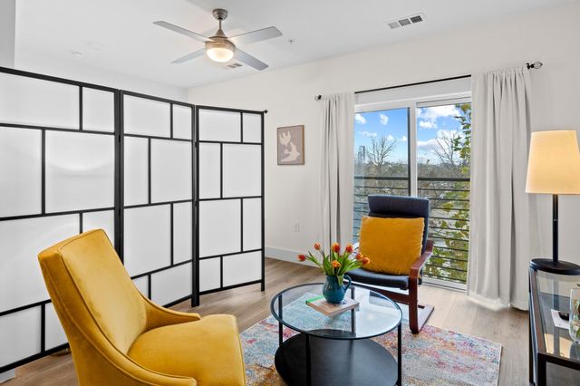 2213 Poquito ST 319, Austin, TX 78722