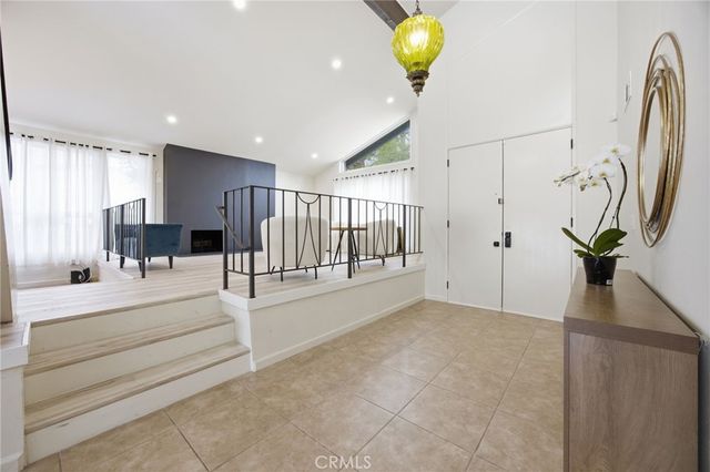 10414 Andora Avenue, Chatsworth, CA 91311