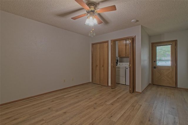 400 DEEPWOOD DR, Georgetown, TX 78628