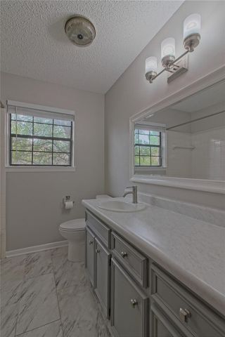 400 DEEPWOOD DR, Georgetown, TX 78628