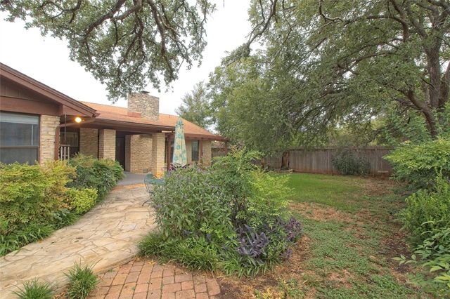 400 DEEPWOOD DR, Georgetown, TX 78628