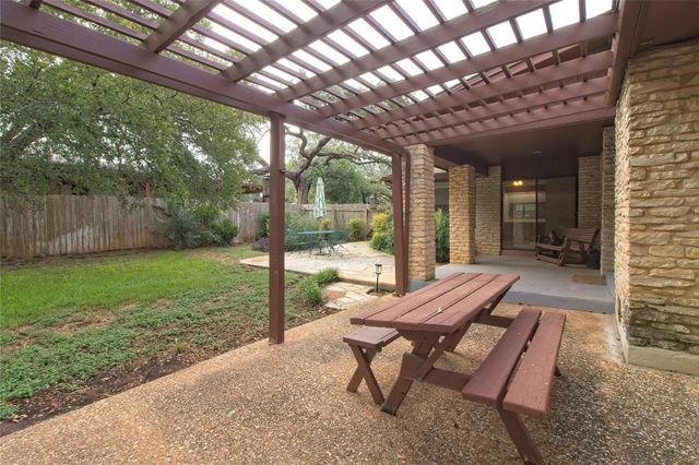 400 DEEPWOOD DR, Georgetown, TX 78628