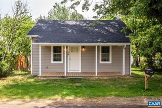 30 BEAR ST, Churchville, VA 24421
