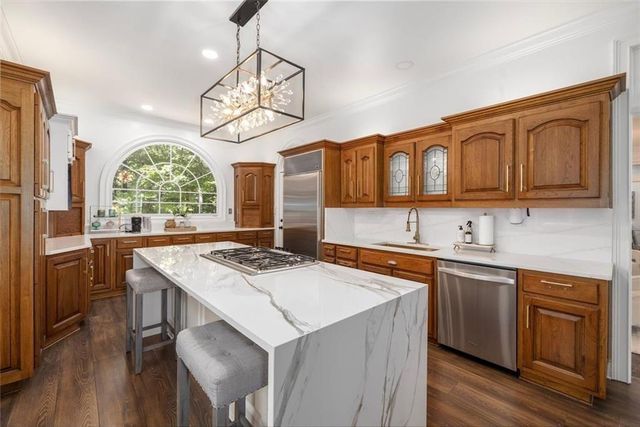 5585 Silver Ridge Drive, Smoke Rise, GA 30087