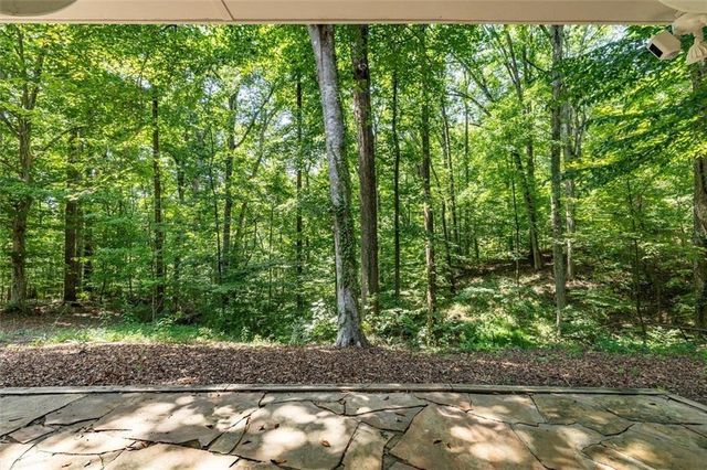 5585 Silver Ridge Drive, Smoke Rise, GA 30087