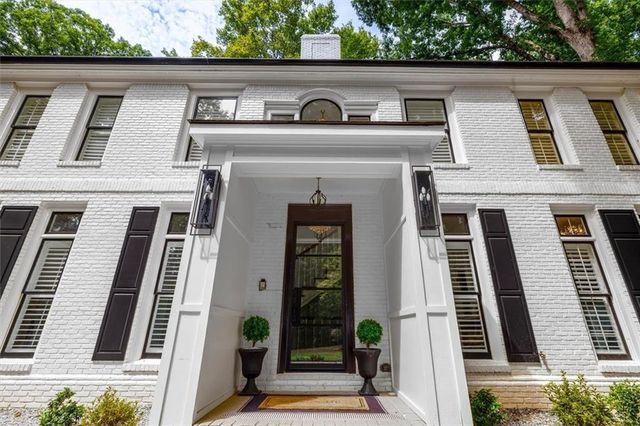 5585 Silver Ridge Drive, Smoke Rise, GA 30087