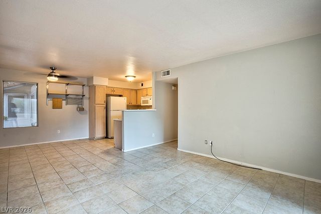 3128 Tarpon Drive 202, Las Vegas, NV 89120