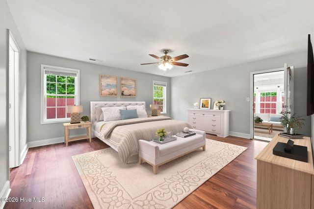 1004 Bally Bunion Lane, Burgaw, NC 28425