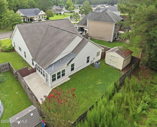 1004 Bally Bunion Lane, Burgaw, NC 28425