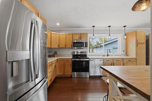 417 S 3RD STREET, Winneconne, WI 54986