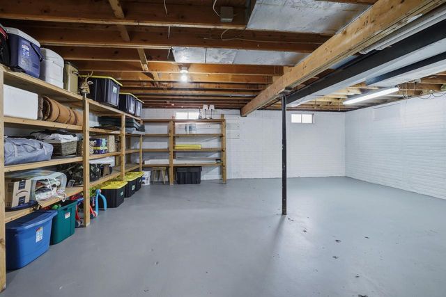 417 S 3RD STREET, Winneconne, WI 54986